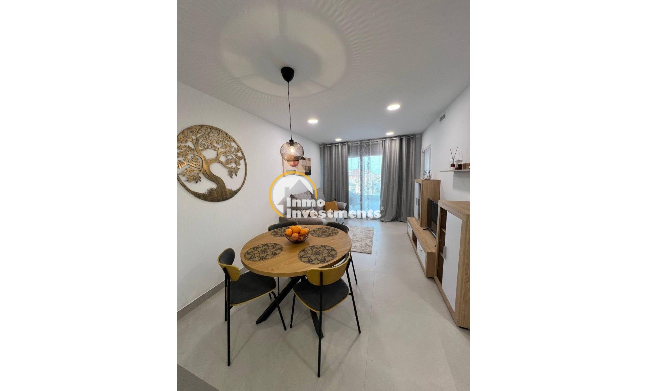 Resale - Apartment - Torrevieja - La Mata