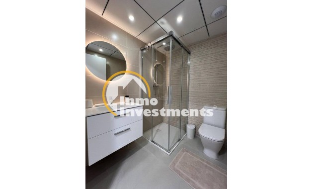 Resale - Apartment - Torrevieja - La Mata