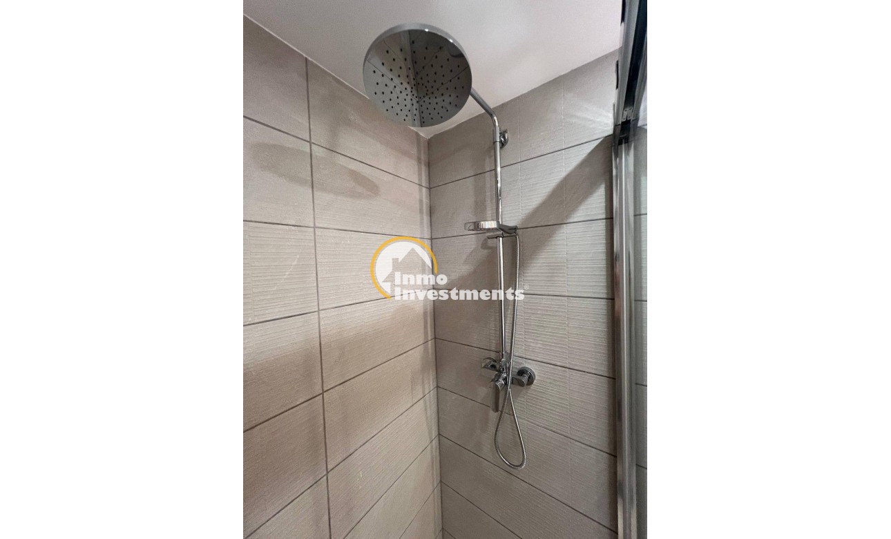 Resale - Apartment - Torrevieja - La Mata