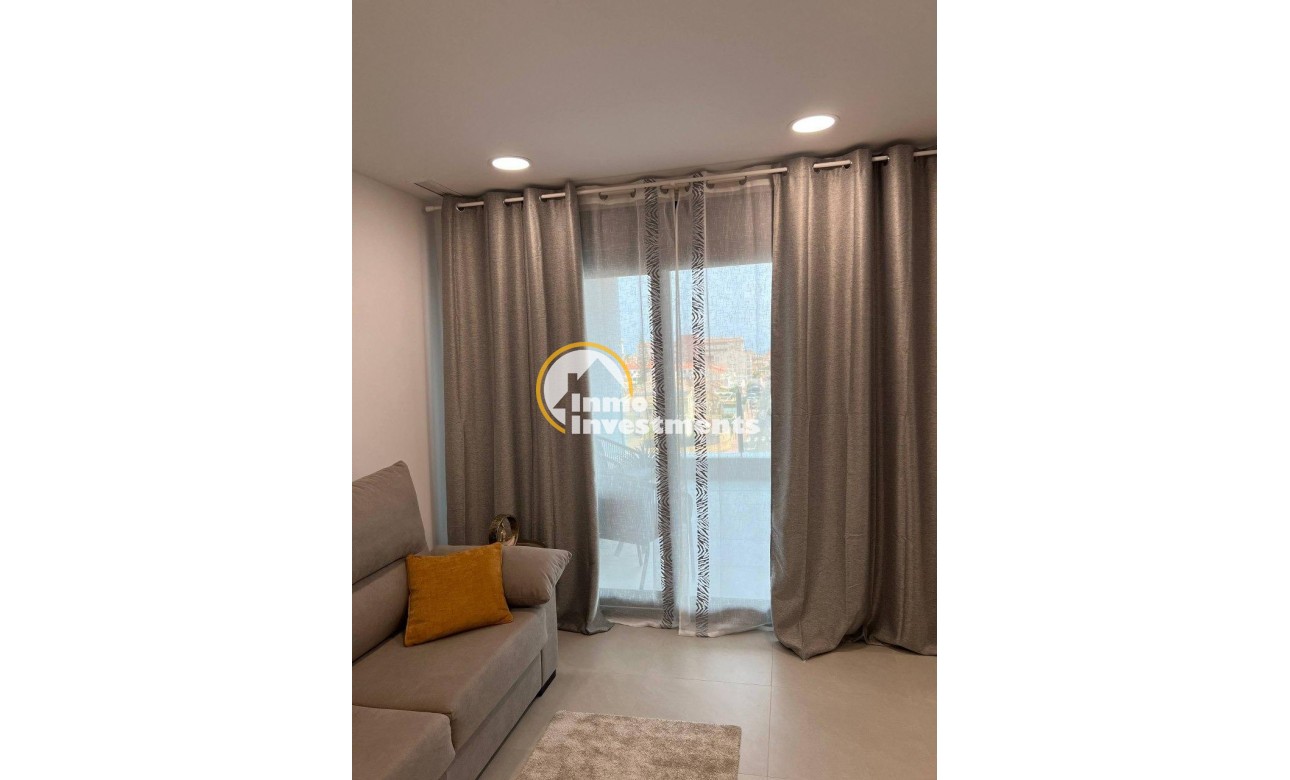 Resale - Apartment - Torrevieja - La Mata