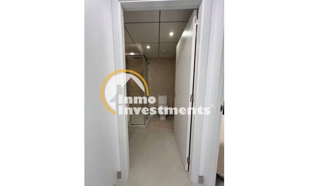 Resale - Apartment - Torrevieja - La Mata