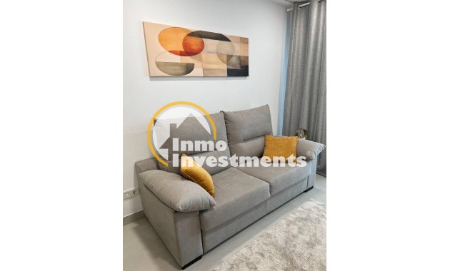 Resale - Apartment - Torrevieja - La Mata