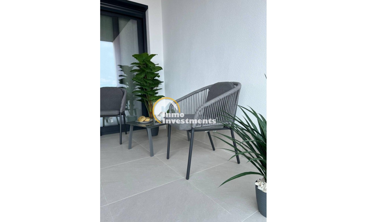 Resale - Apartment - Torrevieja - La Mata