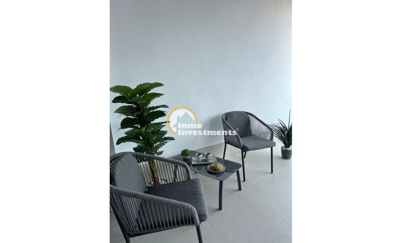 Resale - Apartment - Torrevieja - La Mata