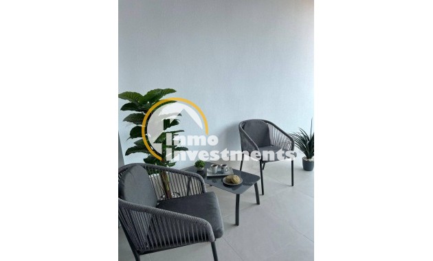 Resale - Apartment - Torrevieja - La Mata