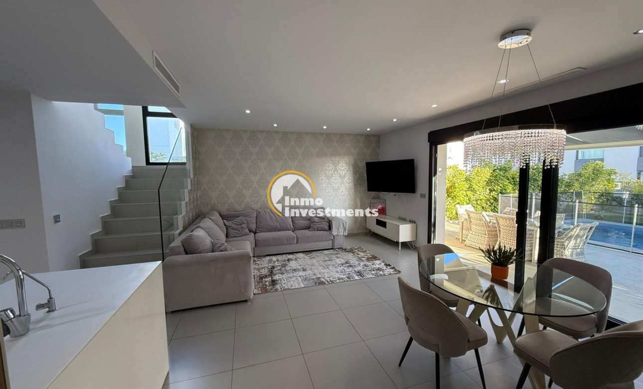 Reventa - Chalet independiente - Ciudad Quesada - Costa blanca sur