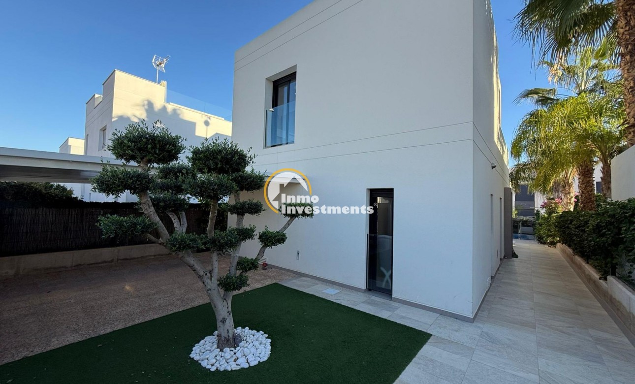 Reventa - Chalet independiente - Ciudad Quesada - Costa blanca sur