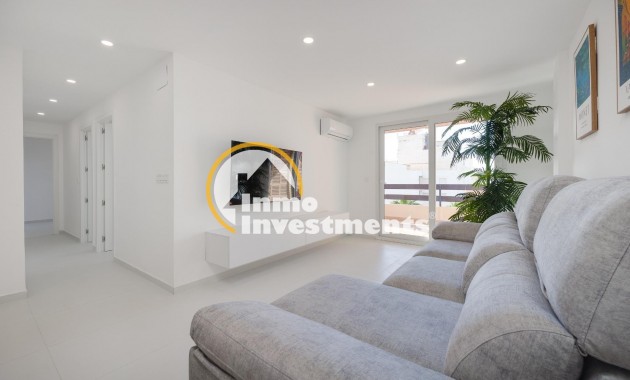 Resale - Apartment - Torrevieja - Playa de los Naufragos