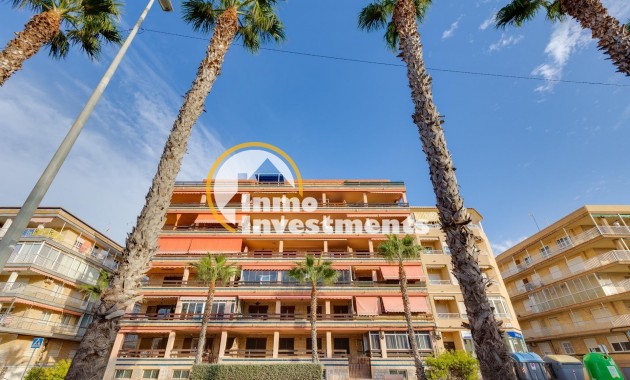 Resale - Apartment - Torrevieja - Playa de los Naufragos