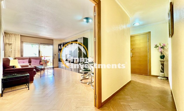 Reventa - Apartamento - Torrevieja - Las Piscinas Naturales