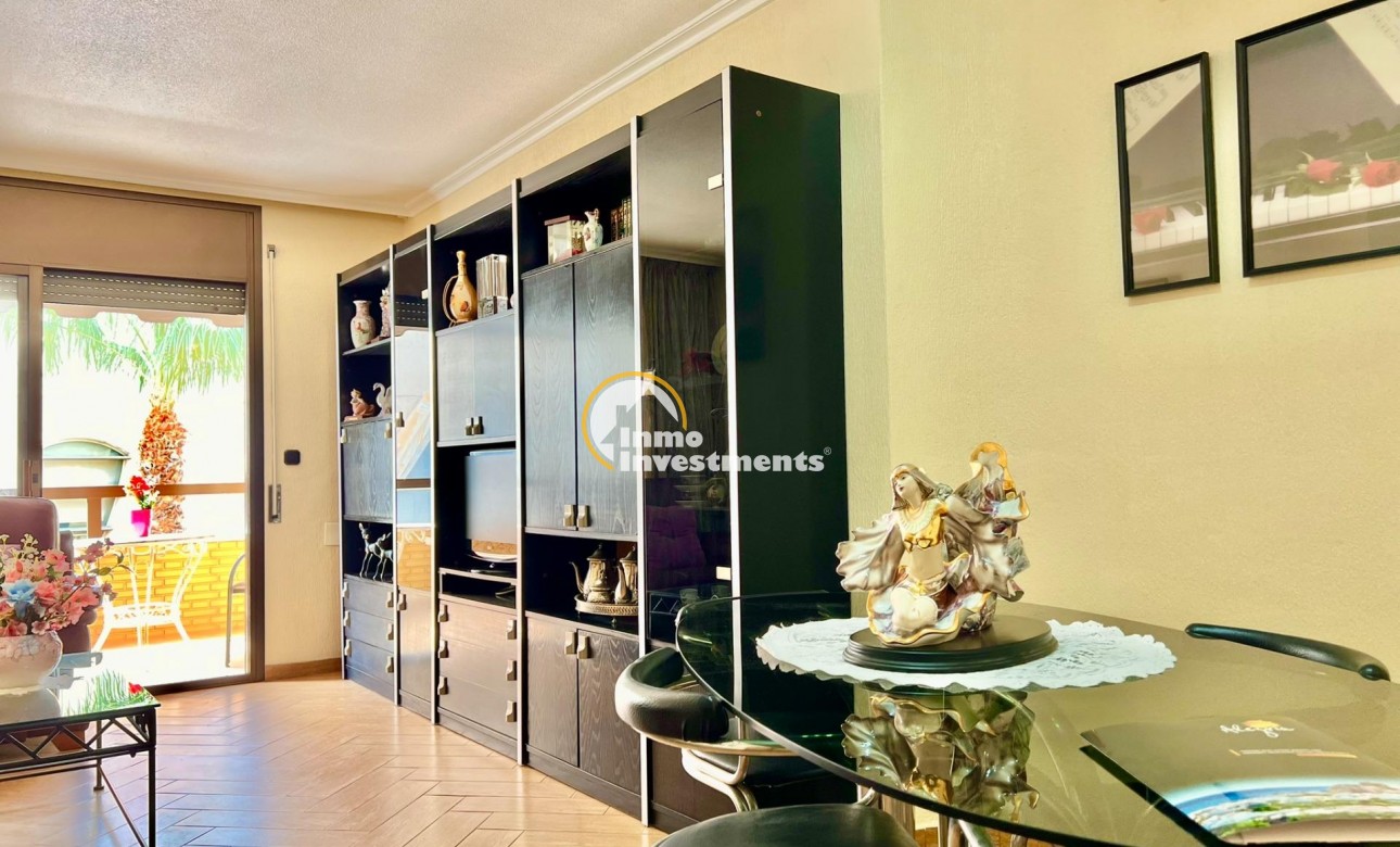 Reventa - Apartamento - Torrevieja - Las Piscinas Naturales