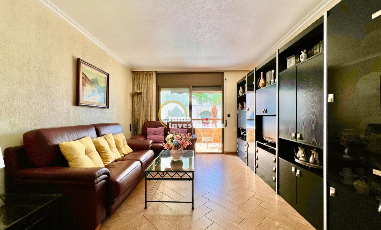 Reventa - Apartamento - Torrevieja - Las Piscinas Naturales