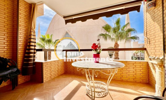 Reventa - Apartamento - Torrevieja - Las Piscinas Naturales