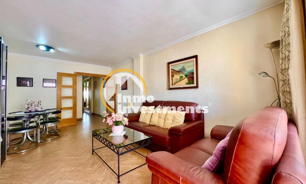 Reventa - Apartamento - Torrevieja - Las Piscinas Naturales