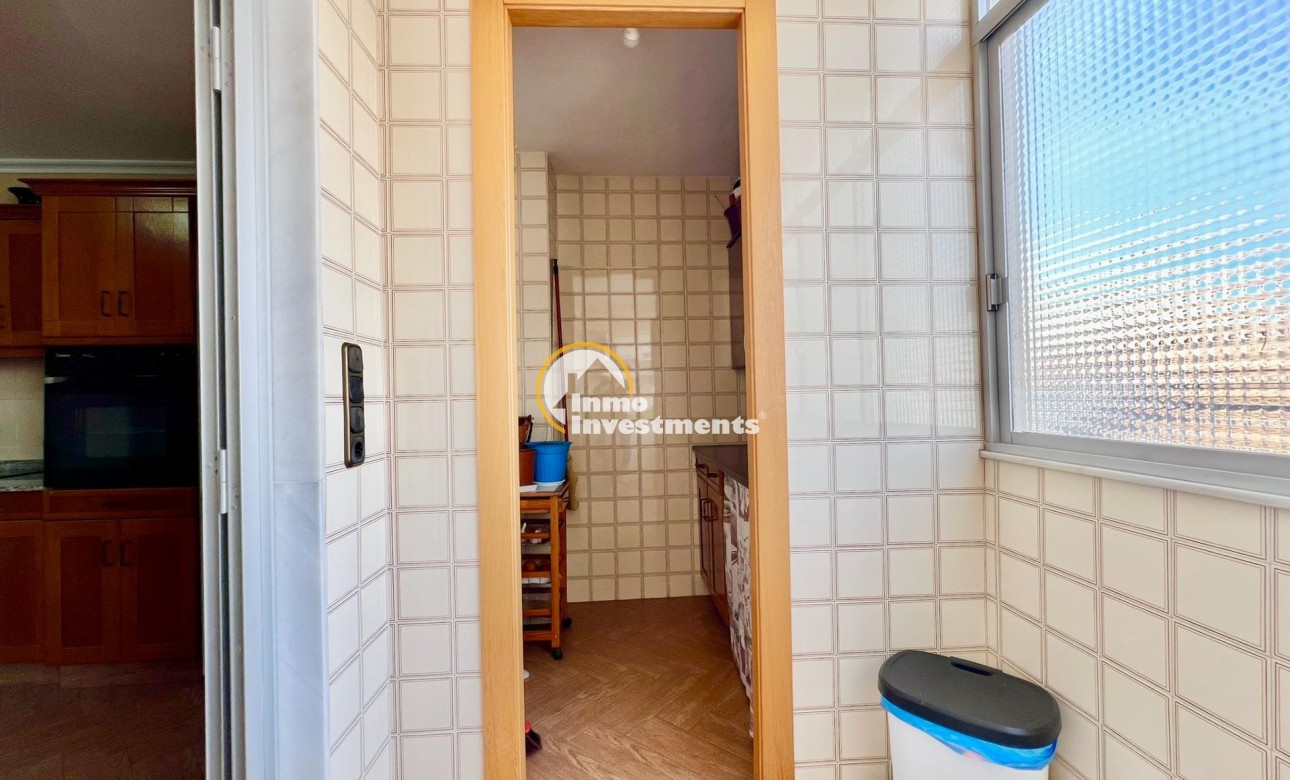 Reventa - Apartamento - Torrevieja - Las Piscinas Naturales