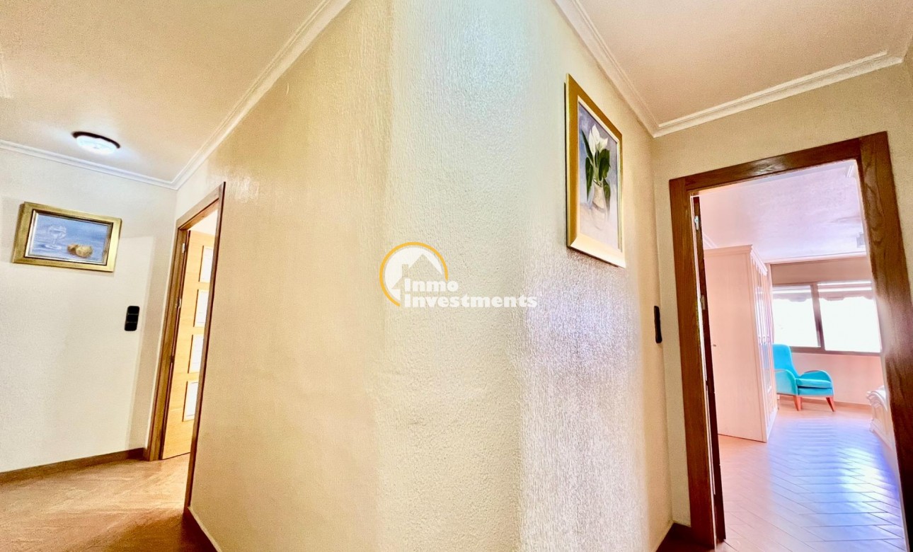 Reventa - Apartamento - Torrevieja - Las Piscinas Naturales