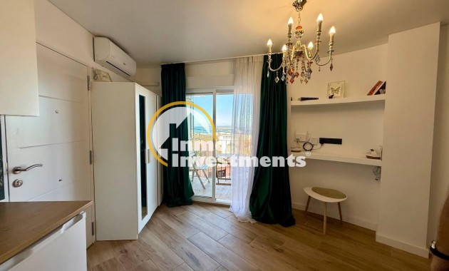 Reventa - Estudio - Torrevieja - La Mata