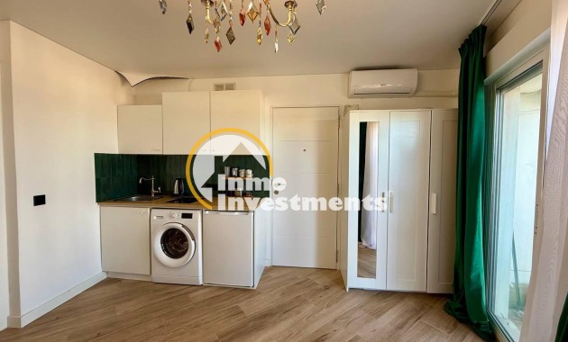 Reventa - Estudio - Torrevieja - La Mata