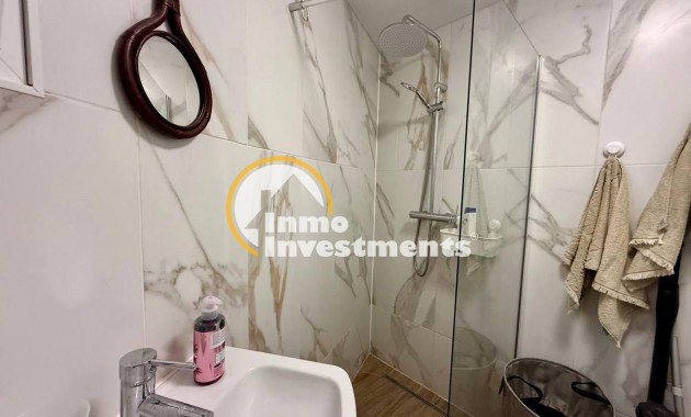 Reventa - Estudio - Torrevieja - La Mata