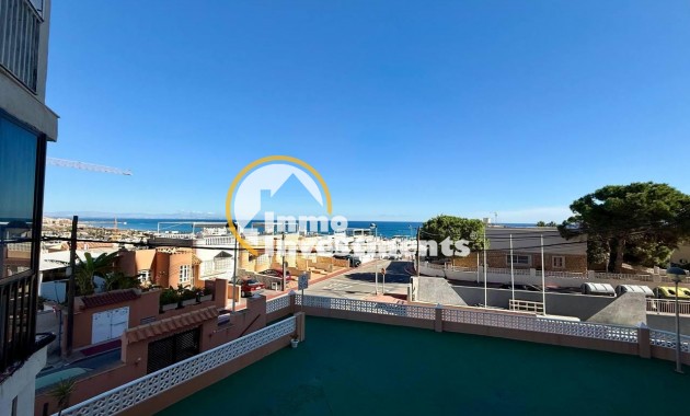 Reventa - Estudio - Torrevieja - La Mata