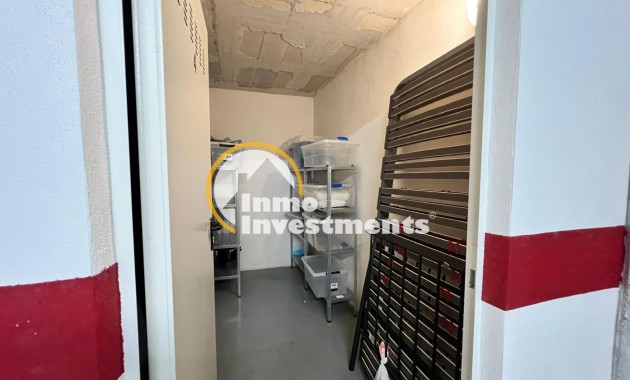 Bestaande bouw - Commercieel - Torrevieja - Estacion de autobuses