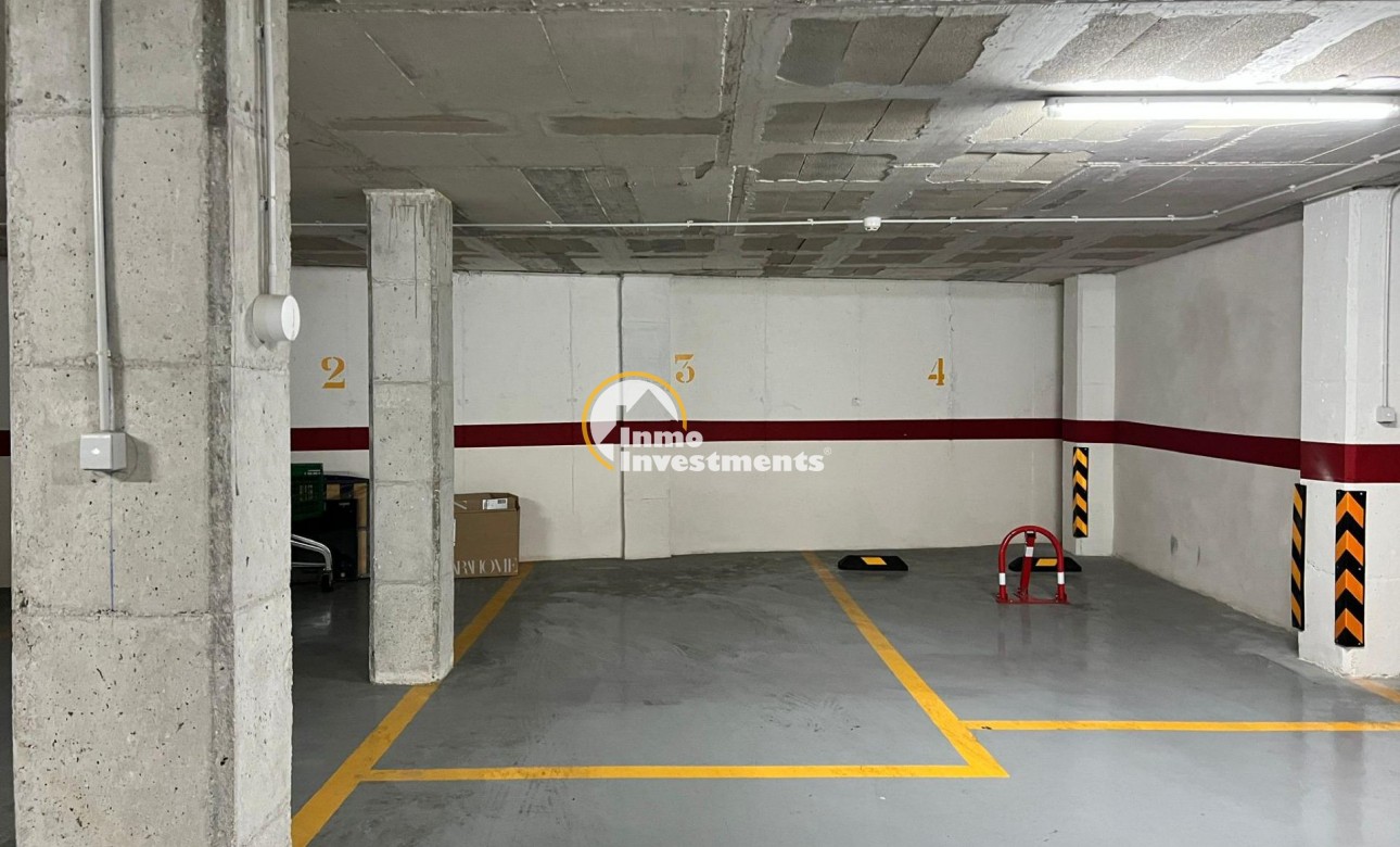 Bestaande bouw - Commercieel - Torrevieja - Estacion de autobuses