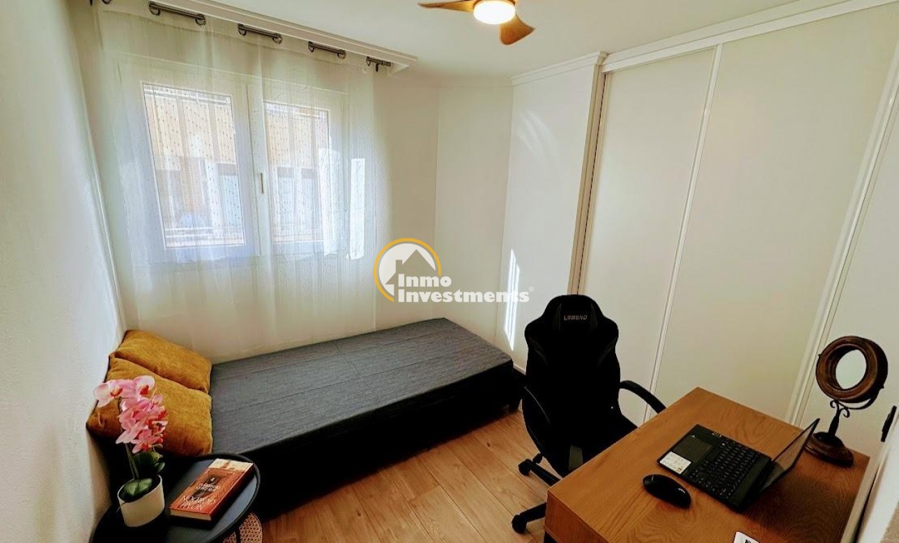 Reventa - Apartamento - Torrevieja - Centro