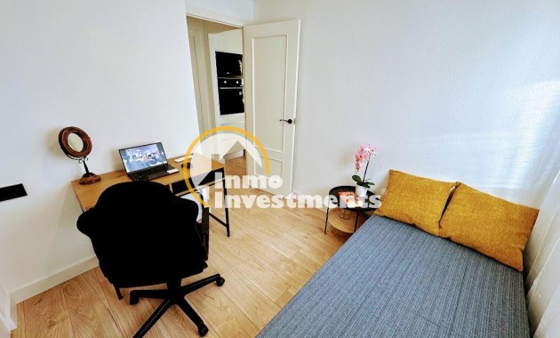 Reventa - Apartamento - Torrevieja - Centro