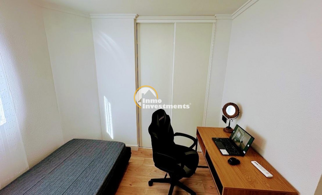 Reventa - Apartamento - Torrevieja - Centro