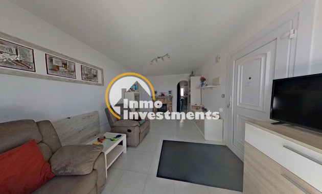 Resale - Bungalow - Orihuela Costa - Los Almendros-La Florida