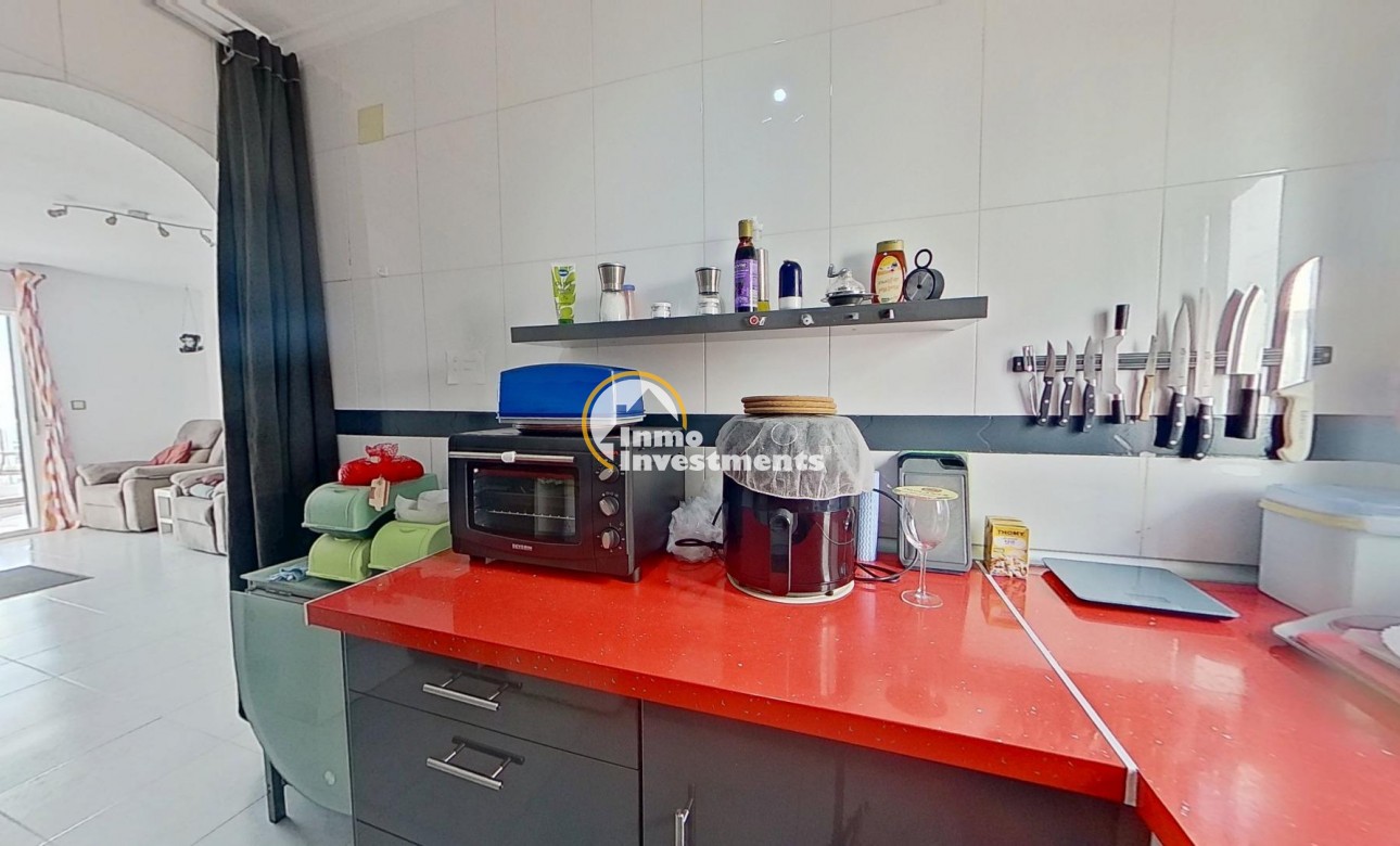 Resale - Bungalow - Orihuela Costa - Los Almendros-La Florida