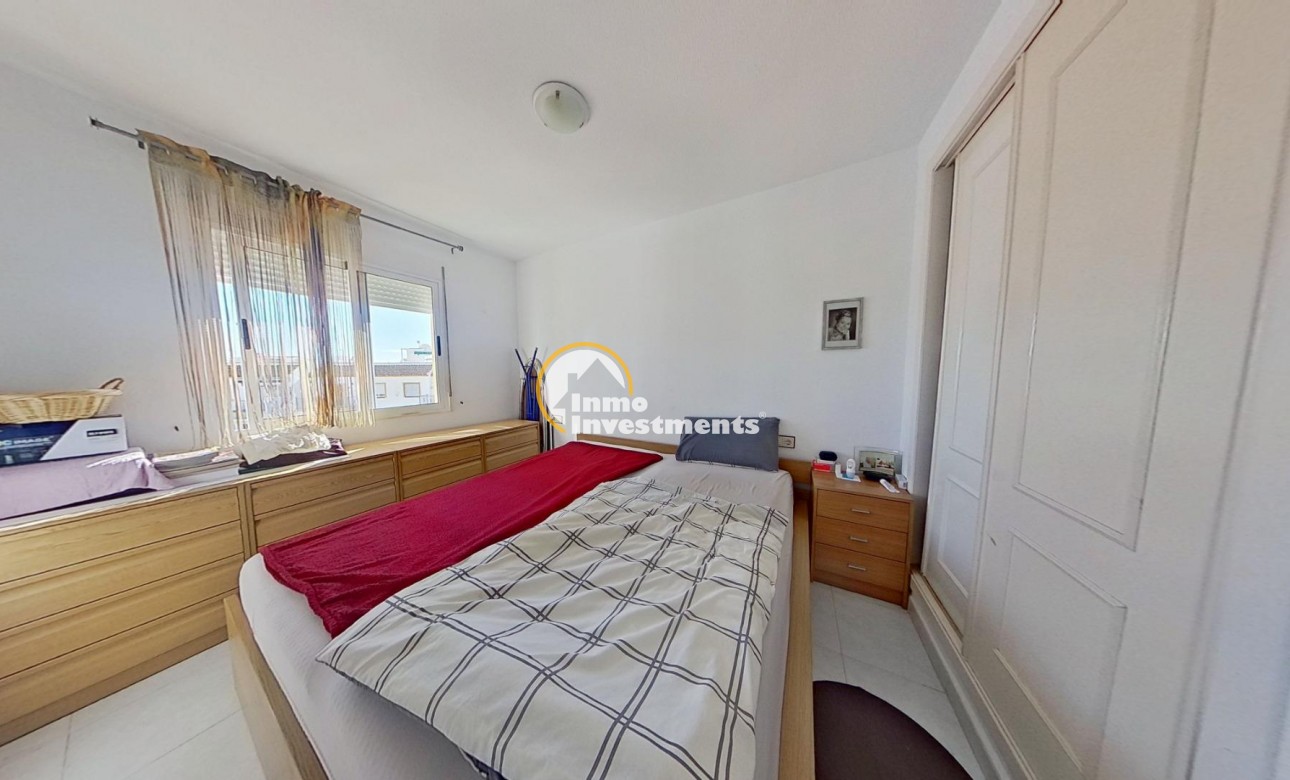 Resale - Bungalow - Orihuela Costa - Los Almendros-La Florida