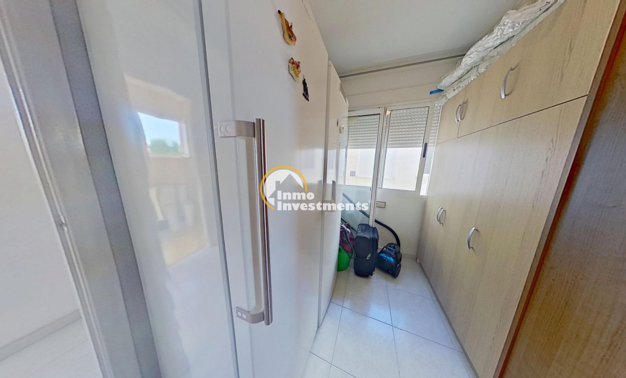 Resale - Bungalow - Orihuela Costa - Los Almendros-La Florida