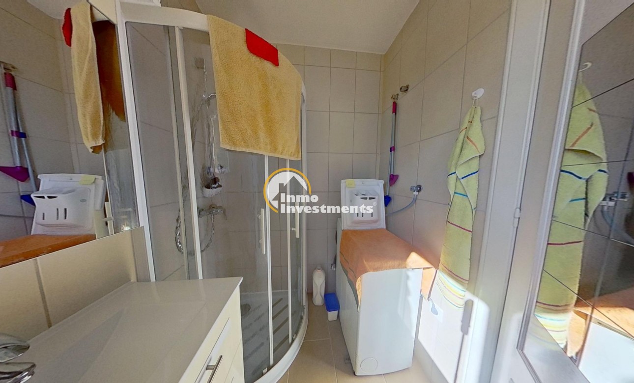 Resale - Bungalow - Orihuela Costa - Los Almendros-La Florida