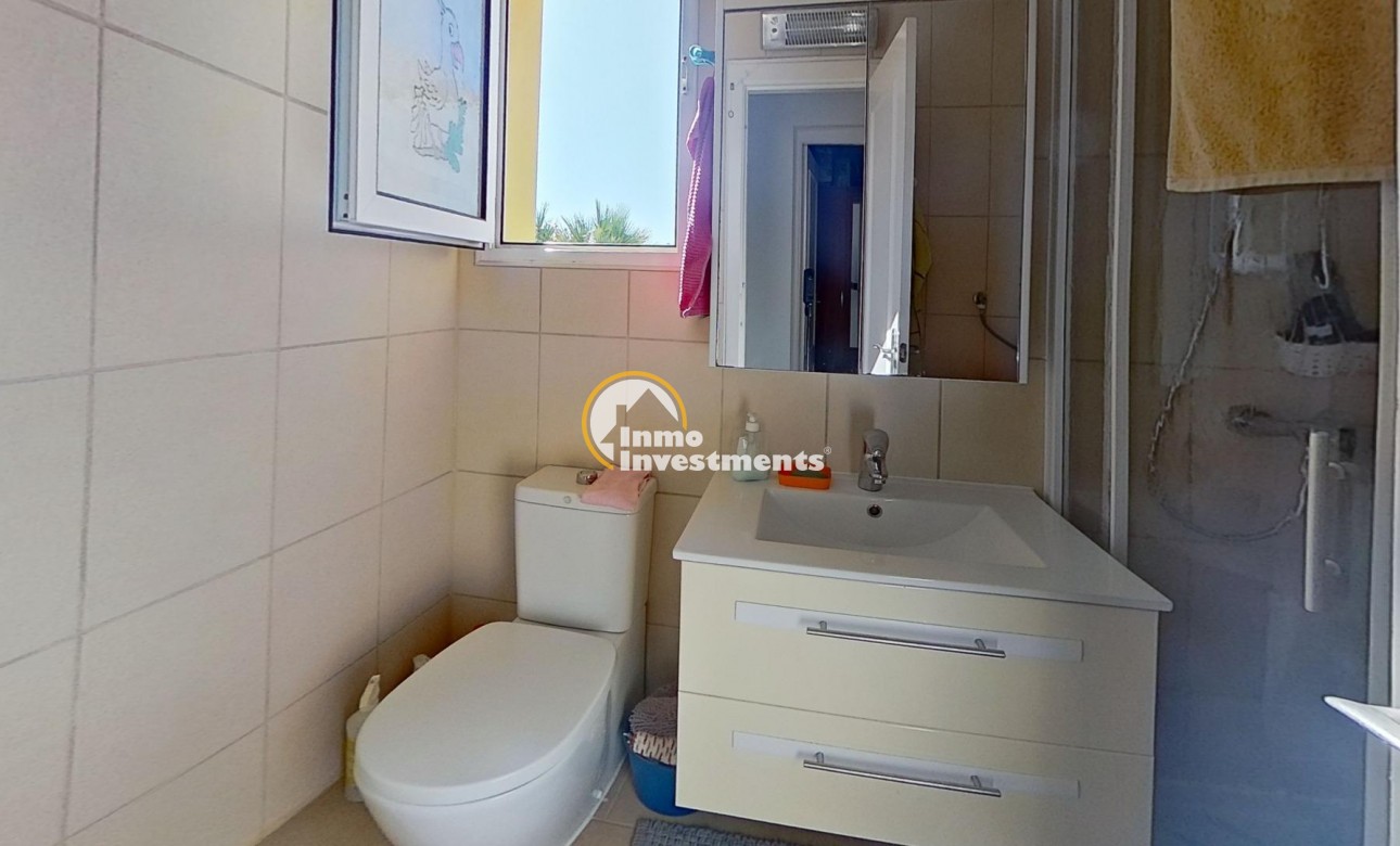 Resale - Bungalow - Orihuela Costa - Los Almendros-La Florida