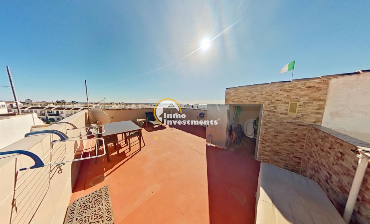 Resale - Bungalow - Orihuela Costa - Los Almendros-La Florida