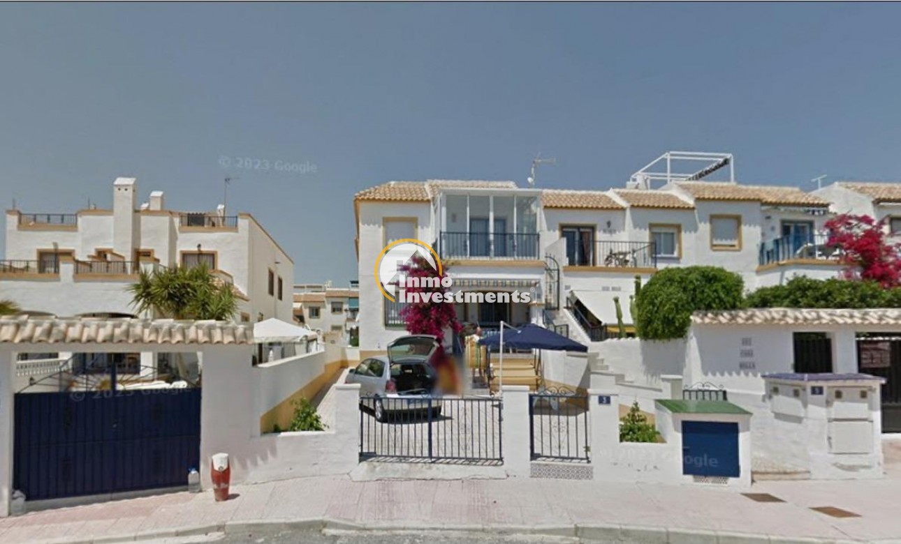 Resale - Bungalow - Orihuela Costa - Los Almendros-La Florida