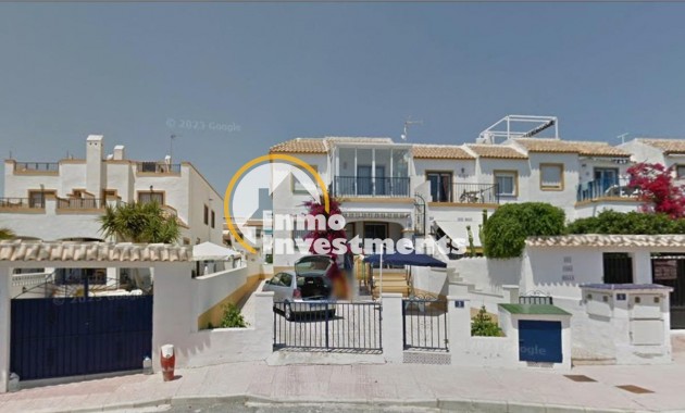 Resale - Bungalow - Orihuela Costa - Los Almendros-La Florida