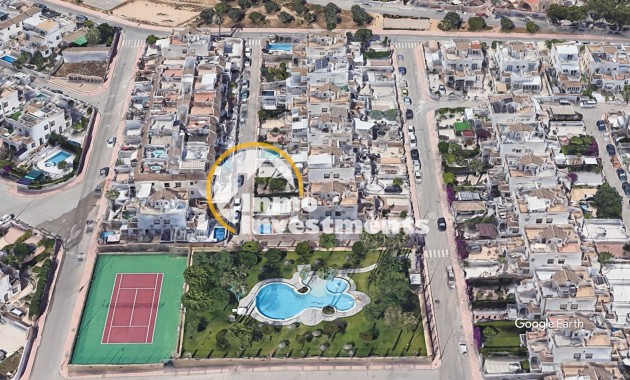 Resale - Bungalow - Orihuela Costa - Los Almendros-La Florida