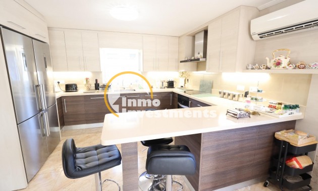 Resale - Villa - Torrevieja - Los Balcones - Los Altos del Edén