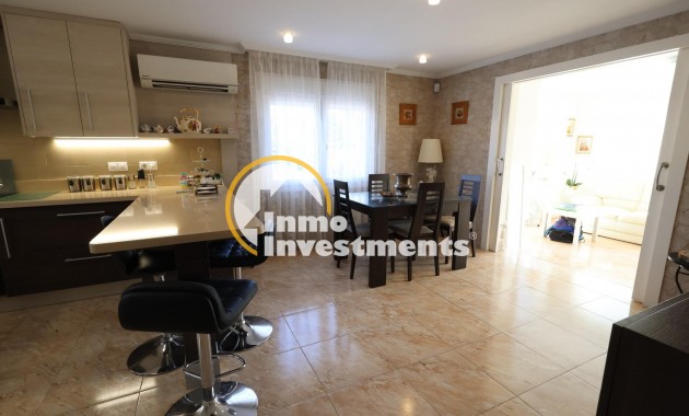 Resale - Villa - Torrevieja - Los Balcones - Los Altos del Edén