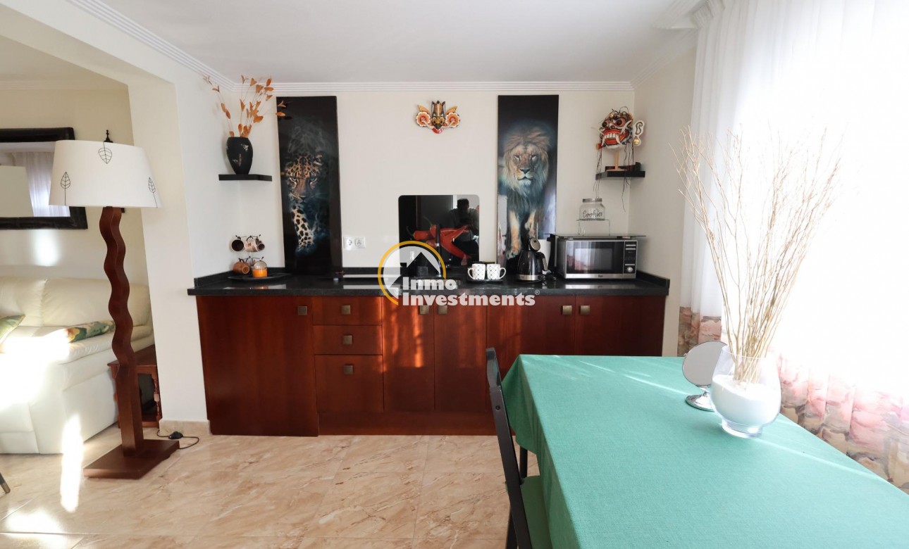 Resale - Villa - Torrevieja - Los Balcones - Los Altos del Edén