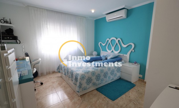 Resale - Villa - Torrevieja - Los Balcones - Los Altos del Edén