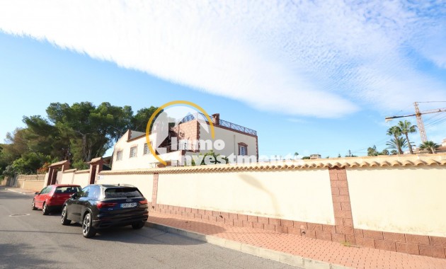 Resale - Villa - Torrevieja - Los Balcones - Los Altos del Edén