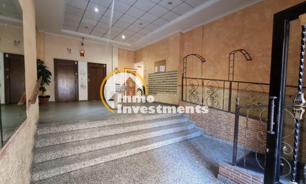 Resale - Apartment - Torrevieja - Playa del Cura