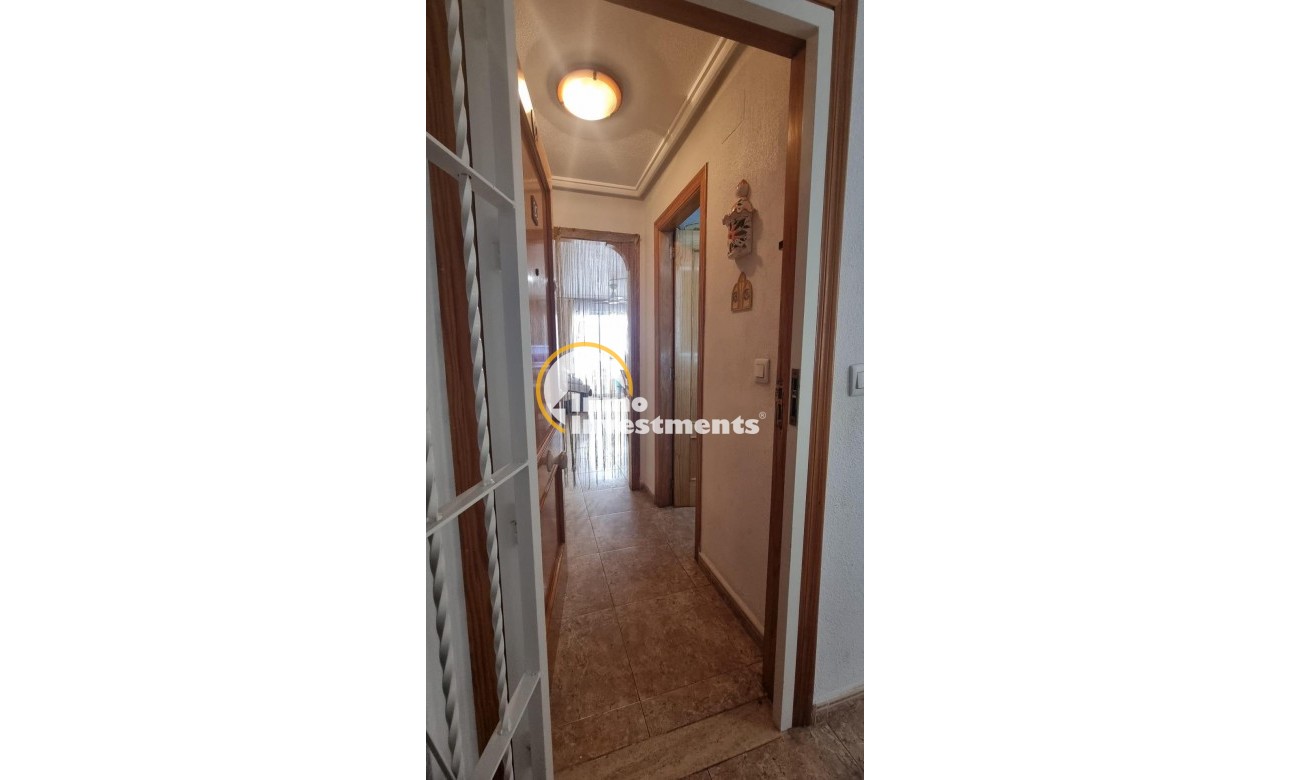 Resale - Apartment - Torrevieja - Playa del Cura