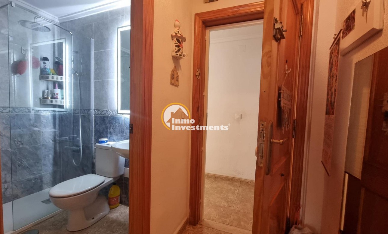 Resale - Apartment - Torrevieja - Playa del Cura
