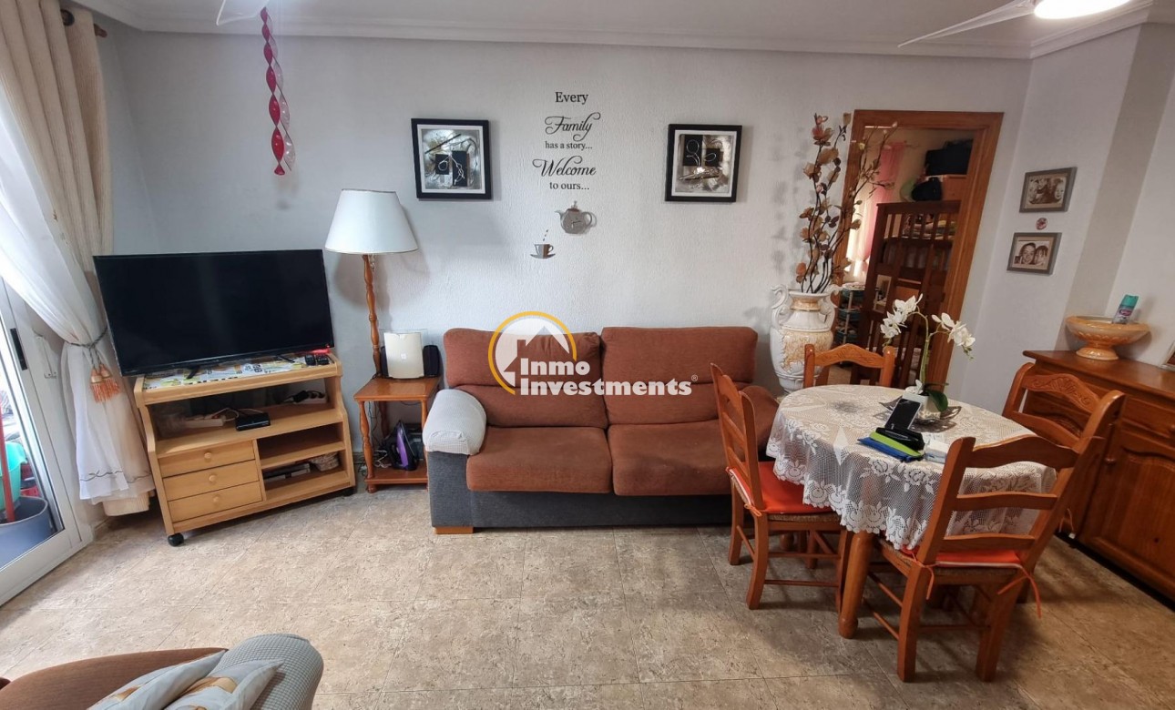 Resale - Apartment - Torrevieja - Playa del Cura