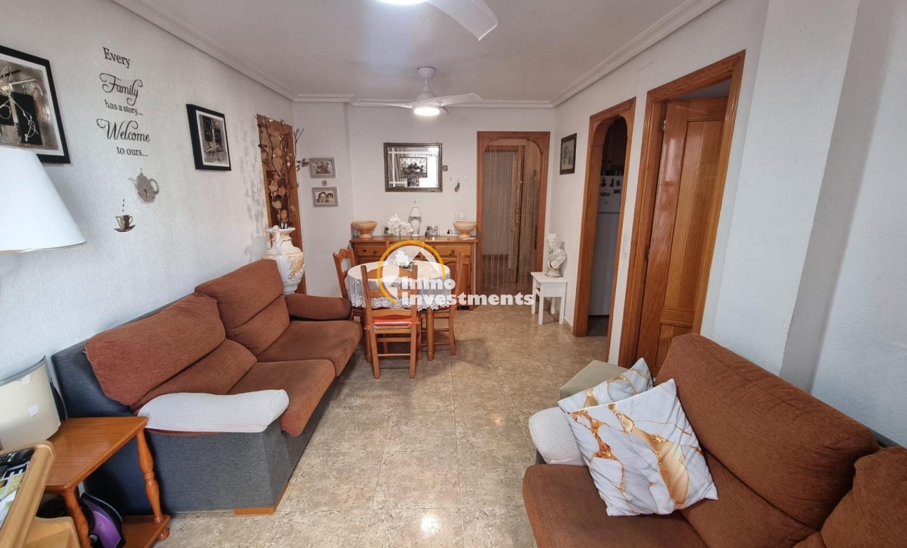 Resale - Apartment - Torrevieja - Playa del Cura