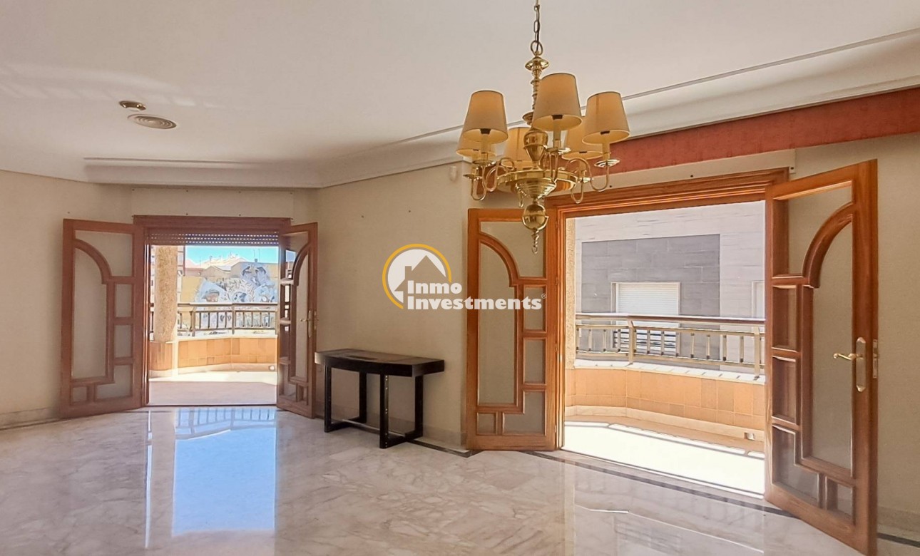 Reventa - Ático - San Pedro - Lo Pagan